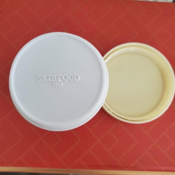 SKINFOOD Egg White Poor Mask - Picture 2 of 13